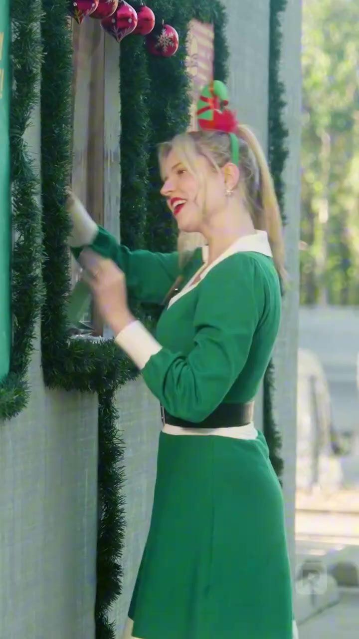 特朗普愛上在白宮當保潔的我(全集)